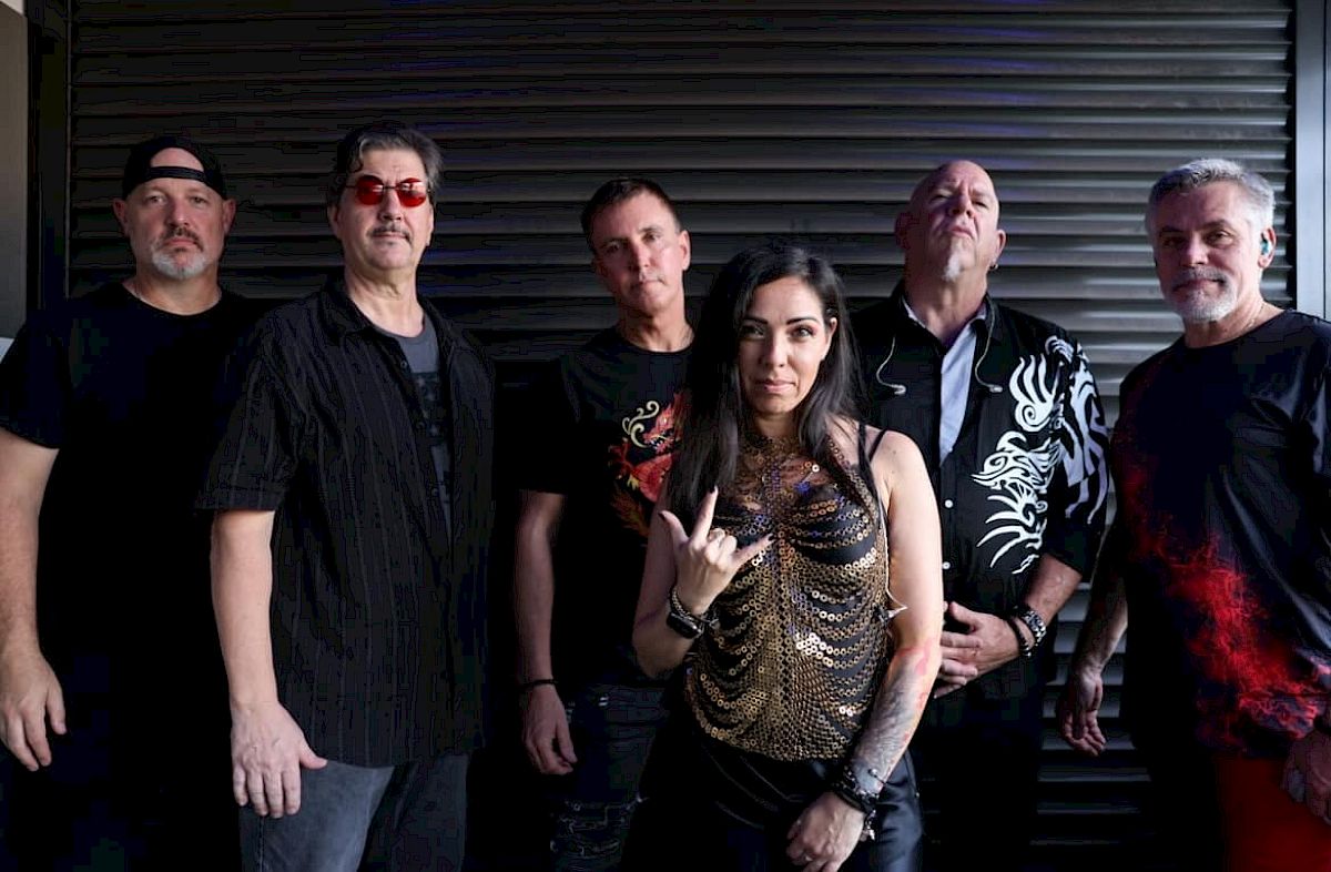 luna_the_warriors_promo_pic.